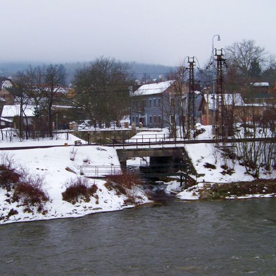 Railway bridge over the Nezabudický potok