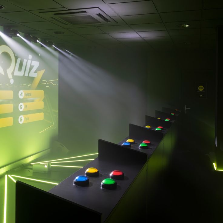 Digital Quiz Room