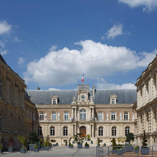 Amiens City hall
