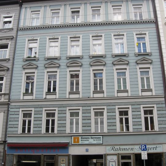 Mietshaus Amalienstr. 43 Muenchen