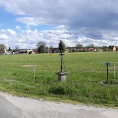 Kříž severozápadně od Mláky