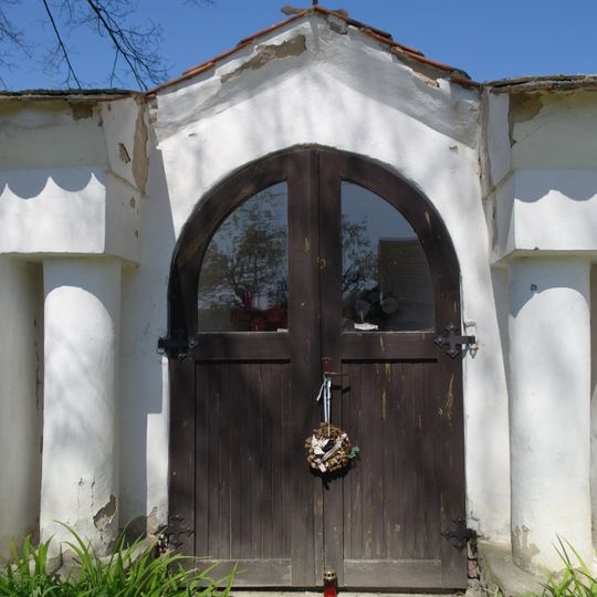 Kaplička v Křížově