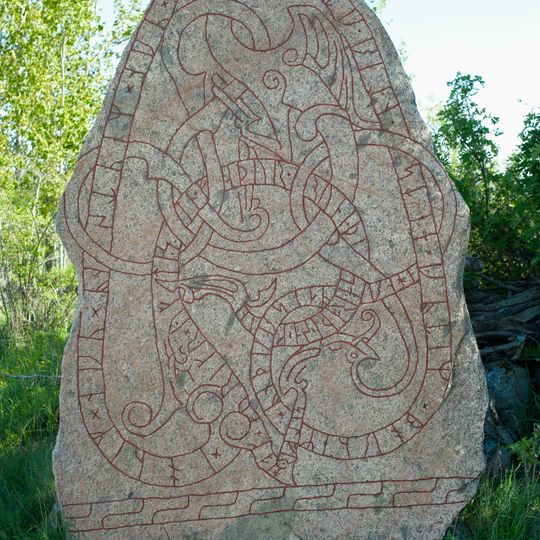 Uppland Runic Inscription 887