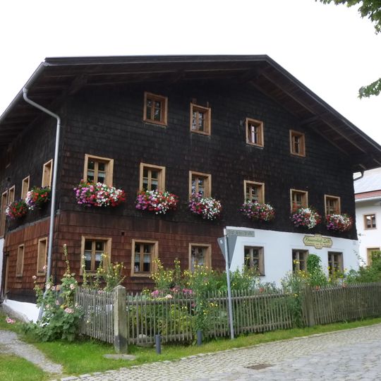 Ehemaliges Bauernhaus