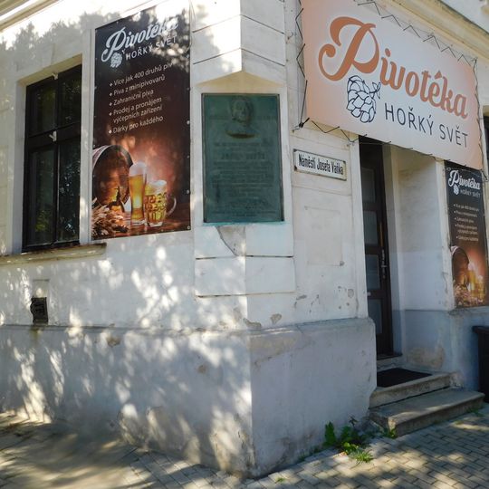 Pamětní deska Josefu Vaňkovi v Třebíči