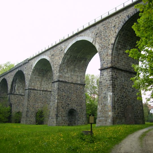 Einzeldenkmal der Sachgesamtheit Eisenbahn Löbau-Zittau: Eisenbahnviadukt über das Tal des Petersbaches