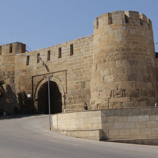 Ворота «Баят-Капы»