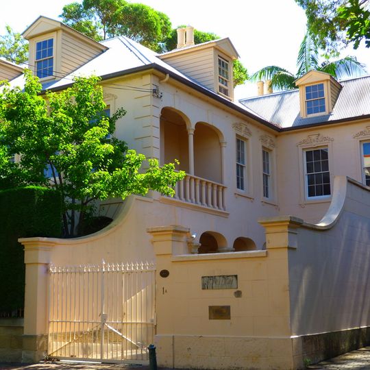 Stoneleigh, Darlinghurst