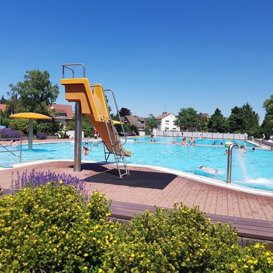 Freibad Hettenleidelheim