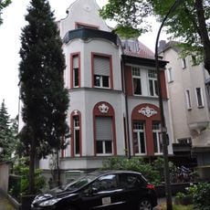 Hohenzollernstraße 14