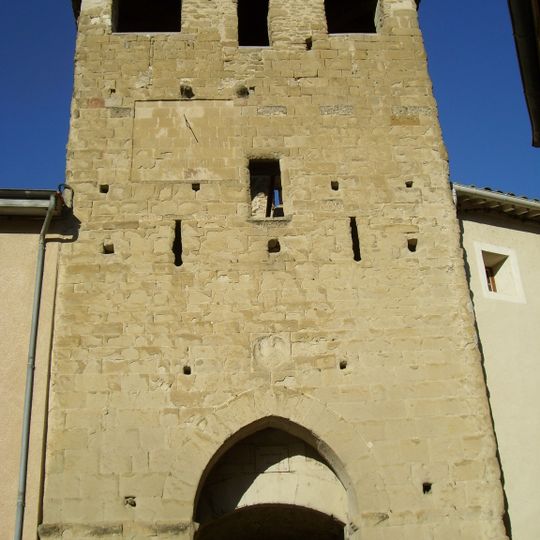 Porte fortifiée de l'ancien village