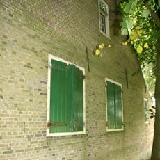 Wouddijk 12, Zwartewaal