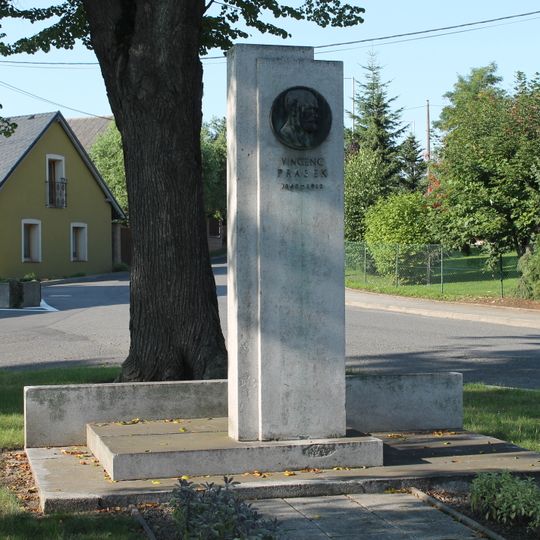 Památník Vincence Praska v Milostovicích