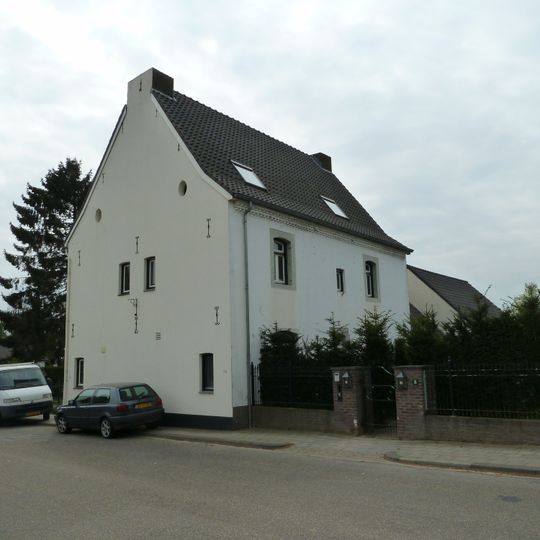 Dorpsstraat 16, Bingelrade