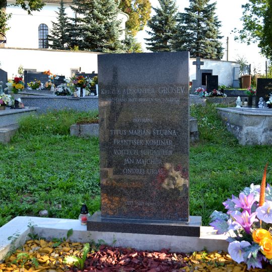 Spoločný hrob partizánov