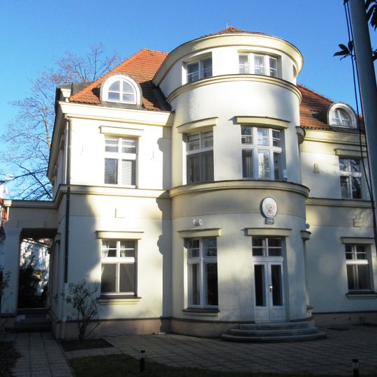 Jahnova Vila čp. 475