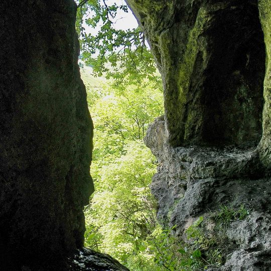 Kosmyryn travertine rock