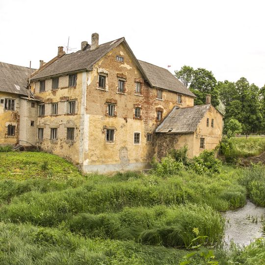 Cīravas ūdensdzirnavas