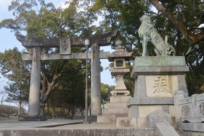 Entrance 1