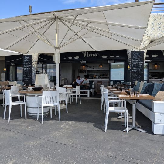 Nina Café