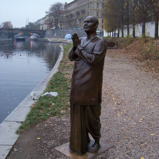 Malostranské nábřeží