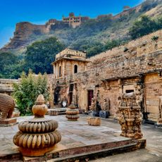 Gujari Mahal Archaeological Museum