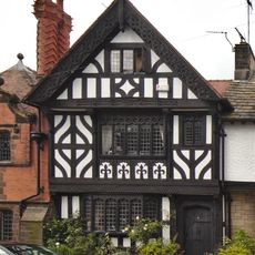 5 Neston Road, Thornton Hough