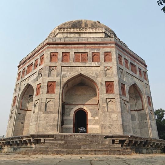 Shah Quli Khan's Tomb