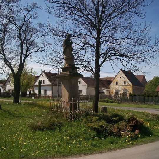 Socha svatého Jana Nepomuckého v Doubravě