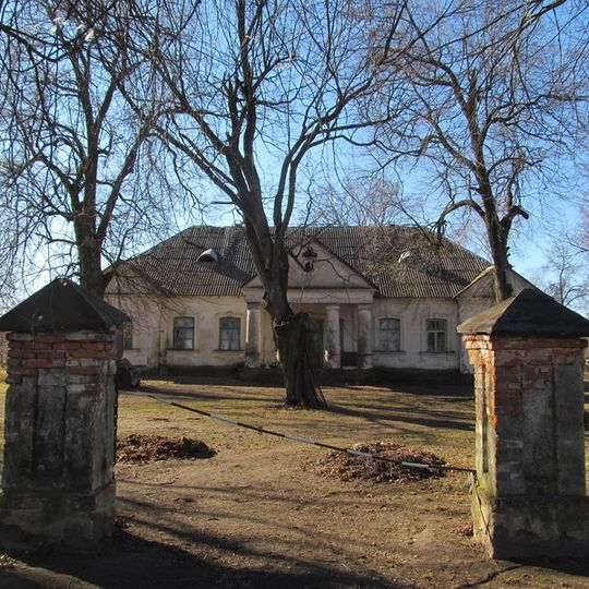 Dwór w Strzałkowie