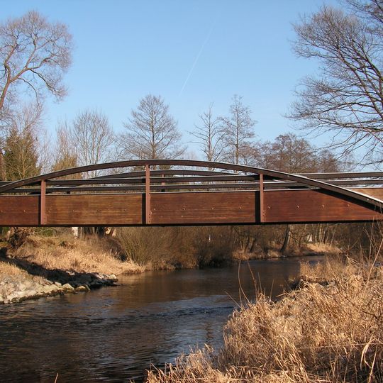 Lávka přes pravé rameno Želivky v Souticích