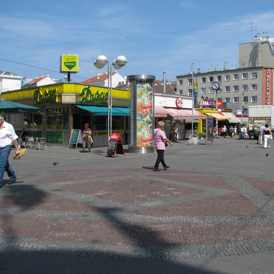 Viktor-Adler-Markt