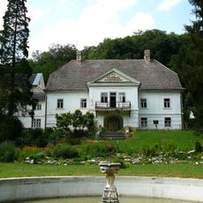 Episcopal Palace (Püspökszentlászló)