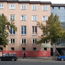 Gemeindehaus und Kindertagesstätte Karl-Marx-Straße 197
