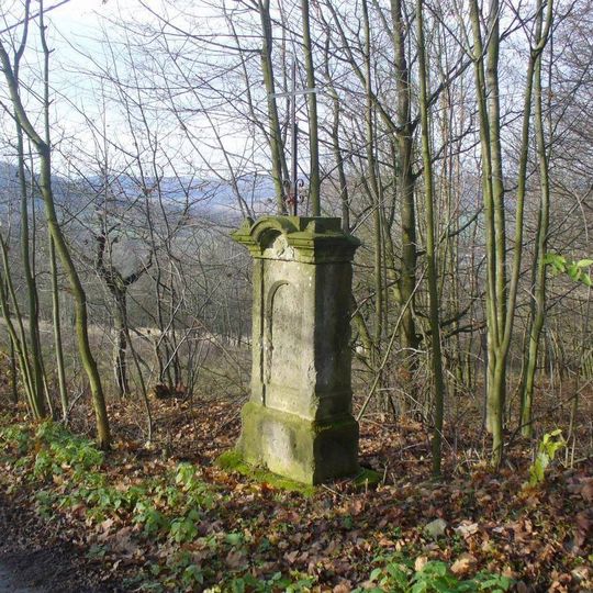 Kříž u silnice ze Stvolíneckých Petrovic do Tanečku