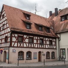 Wohn- und Geschäftshaus in Feucht