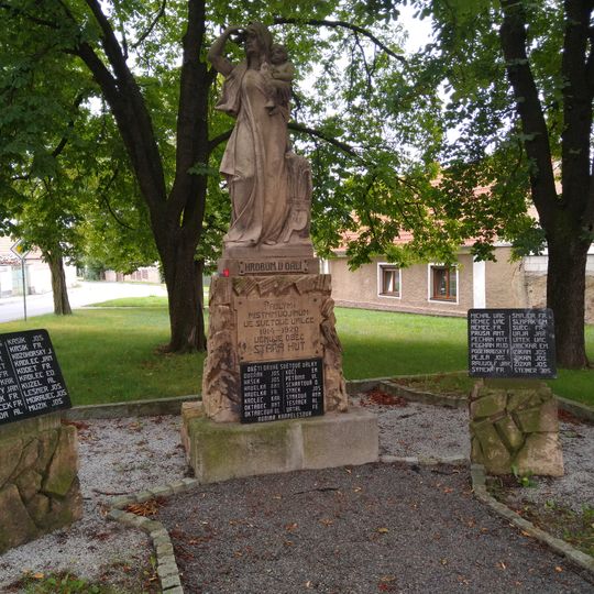 Pomník padlým ve Staré Huti