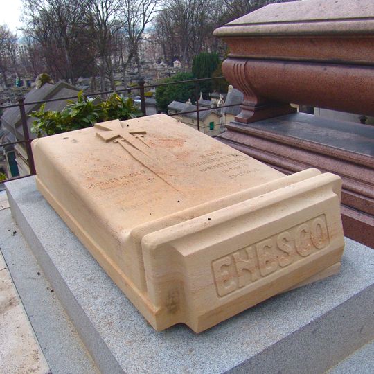Grave of Enesco