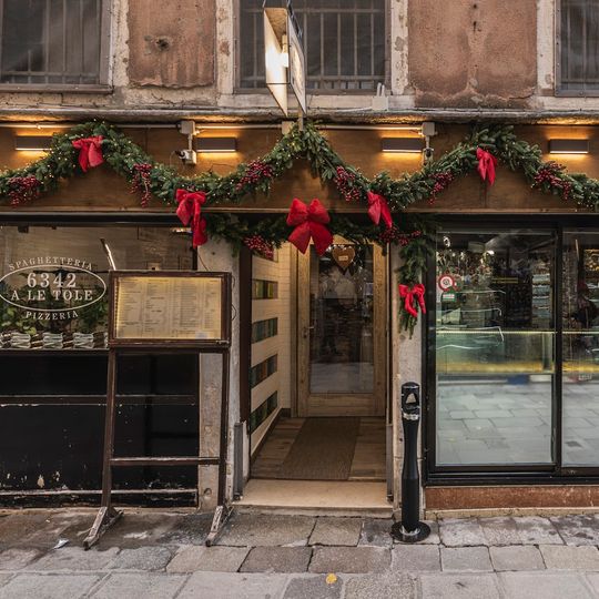 6342 A Le Tole Spaghetteria Pizzeria