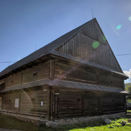 Granary in Skomlin