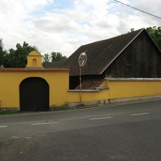 Brána usedlosti čp. 16