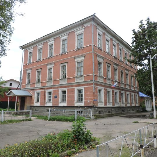 Здание гимназии