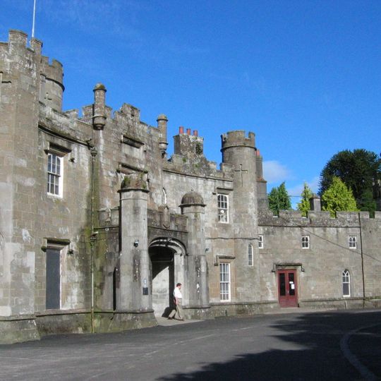 Balloch Castle