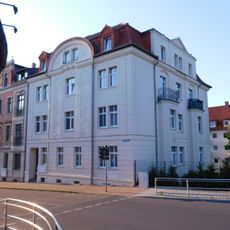 Mietshaus in halboffener Bebauung und Ecklage Winklerstraße 34