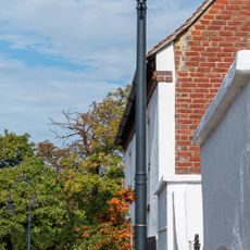 Street Lamp Outside Outside Number 44