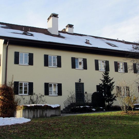 Ehem. Scheuermann-Hof