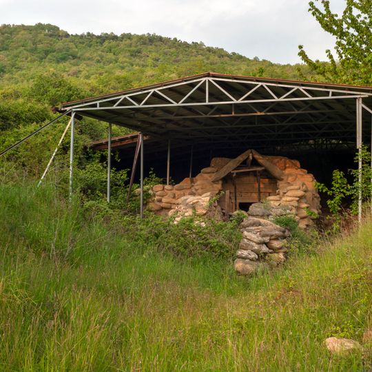 Macedonia tomb Simbola