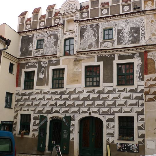 Kostelní náměstí 28