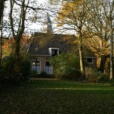 Duinbeek: koetsierswoning