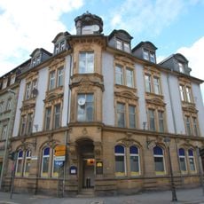 Wohn- und Geschäftshaus